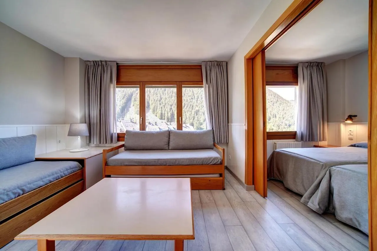 Apartamentos Solneu Baqueira Beret 0*,  Spain